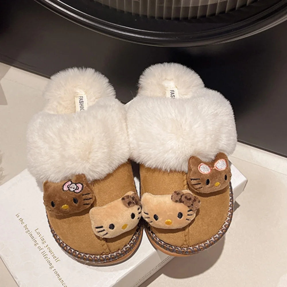 Hello Kitty Uggs™